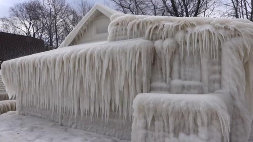 'Ice House' Created From 5 days of Wind On Lake Ontari