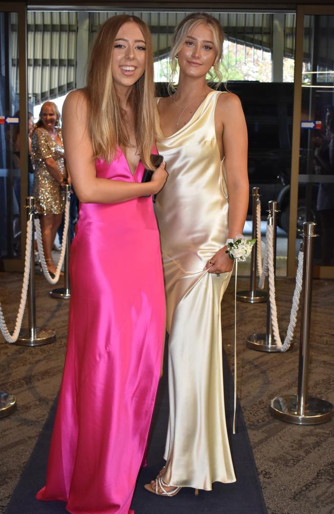 Bella Eldon and Annabel Smith at the Sunshine Coast Grammar School formal 2023. Photo: Jorina Maureschat