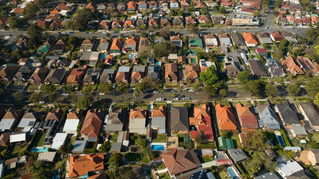 Aussie homeowners are feeling the pinch. Picture: NCA NewsWire / Max Mason-Hubers