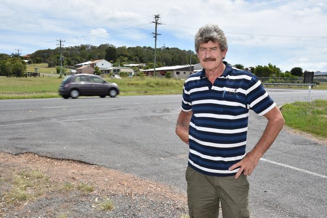 Greg Harding - owner Craignish Country Club with Pialba Burrum Heads Rd behind him where a fatal accident happened. Photo: Alistair Brightman / Fraser Coast Chronicle. Picture: Alistair Brightman