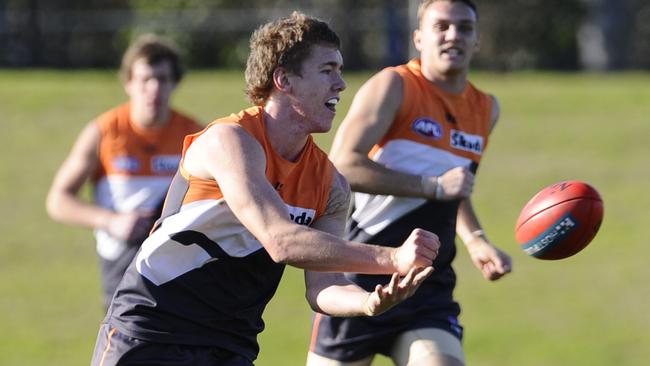 Jacob Townsend in action for the Giants during the 2011 NEAFL season.