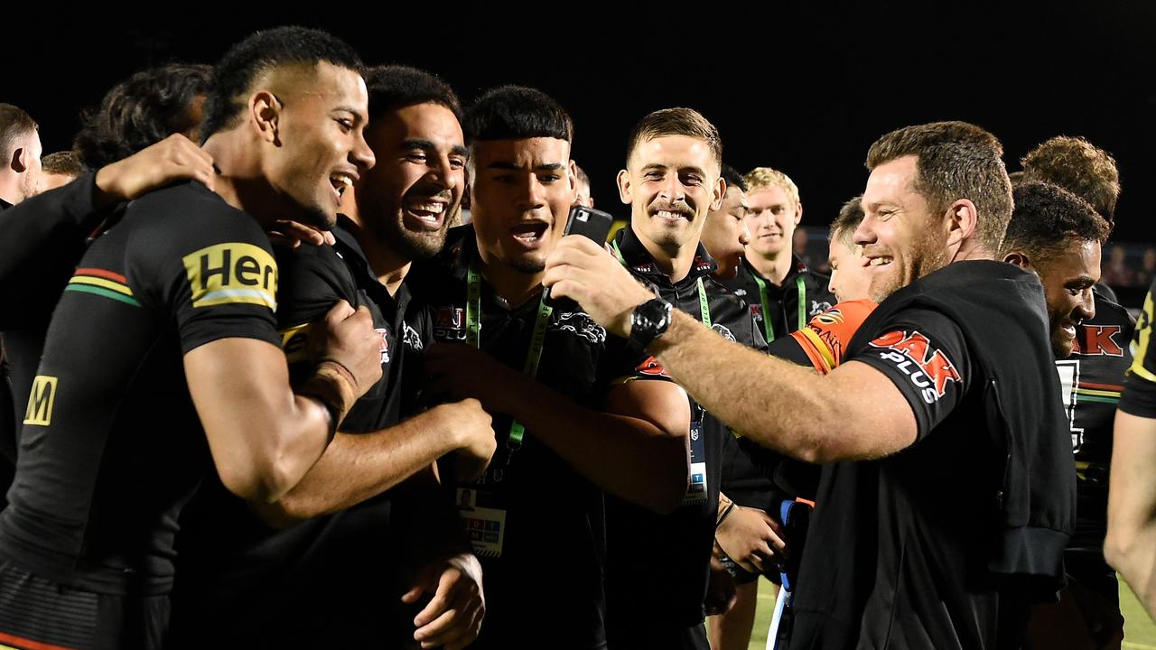 In Pictures: Penrith Panthers V Parramatta Eels NRL Semi-final, Rivalry ...