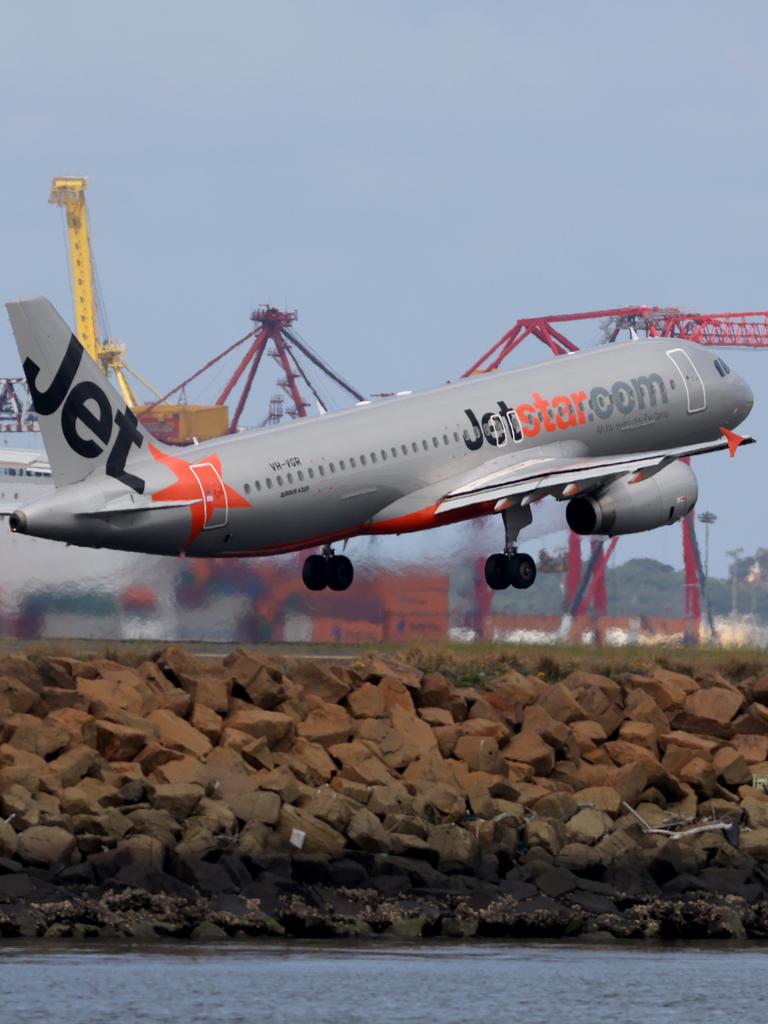 Jetstar will have a number of flights weekly between Australia and New Zealand. Picture: NCA NewsWire / Damian Shaw