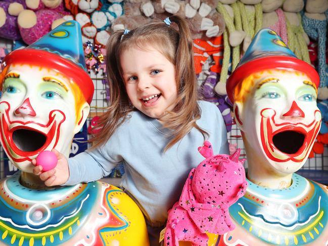 Melbourne Royal Show Is Back.  After a two-year hiatus, the Melbourne Royal Show is back for 2022 with a brand-new line up of exciting activities. Edith 3,5 years old what the clowns 0433051809. Picture Rebecca Michael.