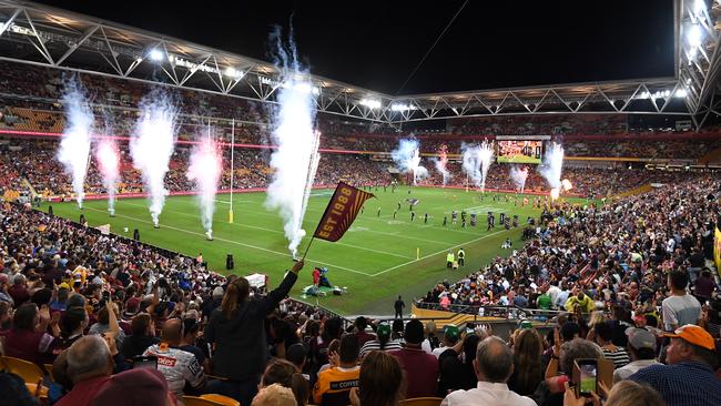 General view as players run out for the Round 9 NRL match between the Manly Sea Eagles and the Brisbane Broncos at Suncorp Stadium in Brisbane, Friday, May 10, 2019.  (AAP Image/Dave Hunt) NO ARCHIVING, EDITORIAL USE ONLY