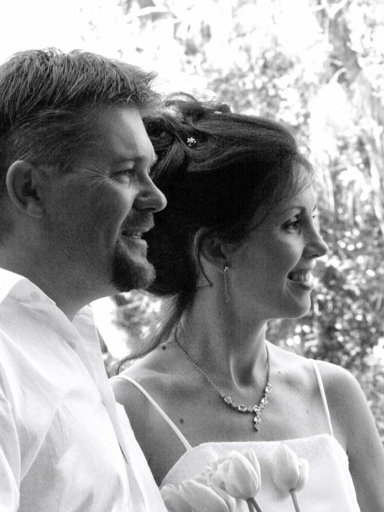 Ingrid Bell and Mike Milne were married in Hervey Bay on August 14, 2005.