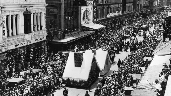 Adelaide Christmas Pageant celebrates 85 years of floats, parades and ...