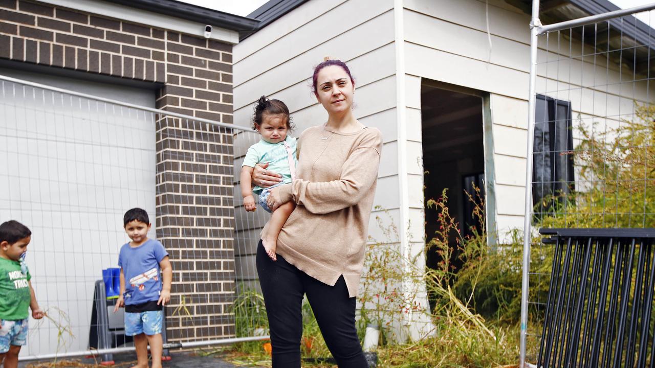 Silverdale resident Kayla Rosso, with daughter Mariah (1yr old) and sons Levi (green shirt) and Levi (blue shirt). Kayla said she paid $7000 in DA fees to get approval for her granny flat. Picture: Sam Ruttyn