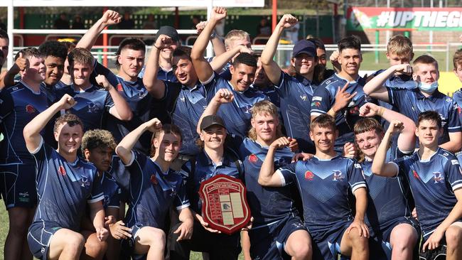 Redcliffe the winning team, Redcliffe and Clairvaux MacKillop College, Wynnum Manly Leagues Club. Picture: Liam Kidston.