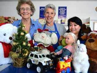 Dawn Holland, Jennie Leathley and Diane Schneider. Photo: John Gass / Daily News. Picture: John Gass