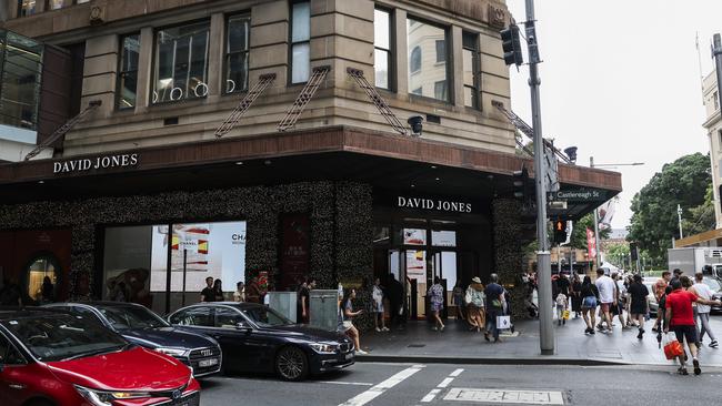 David Jones will invest $250m in its stores and create a new loyalty program to better compete for shoppers. Picture: NCA NewsWire/ Dylan Robinson