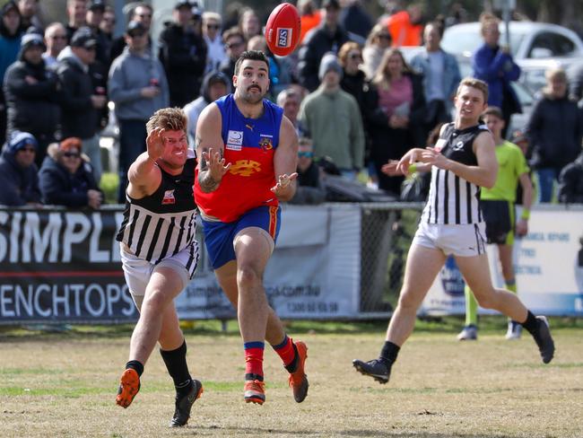 Kyle Hird takes a mark for Fairpark. Picture: Craig Dooley