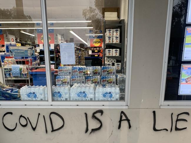 Anti COVID-19 and Anti mask tags on the Ritchies Supermarket in Yarra  Glen  Supermarket. The supermarket was targeted last night. Picture: Supplied