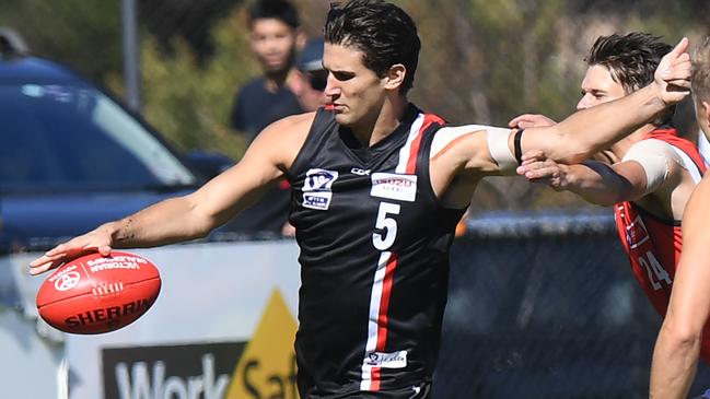 Will Fordham in action for Frankston.