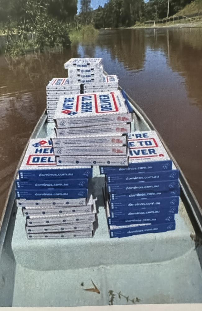 Mick Lyons' novel pizza delivery to Wardell evacuation centre during the 2022 flood recovery. Picture Supplied.