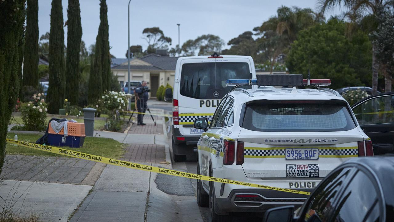 Emergency services called to a house fire in Aldinga Beach, Friday, Oct. 20, 2023. Picture: Matt Loxton