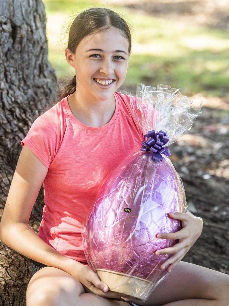 Chloe Wills won the main prize during her wave. RE/MAX Success Egg hunt in Queens Park. Sunday, April 2, 2023. Picture: Nev Madsen.