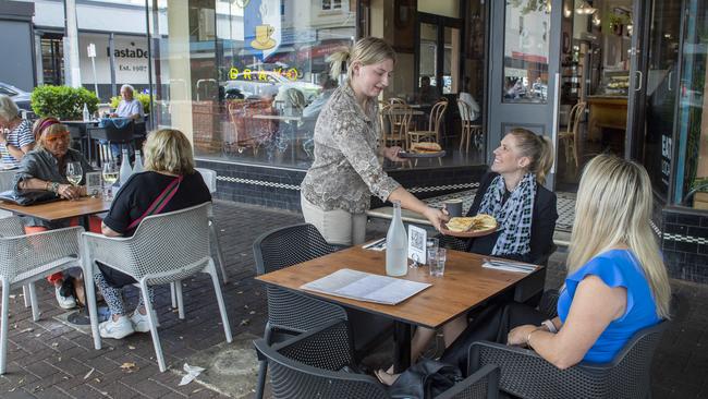 ADELAIDE, AUSTRALIA - NewsWire Photos MARCH 19, 2024:Cafe Bravo on the Parade Norwood busy during the lunch trade serving customers  .Picture: NCA NewsWire / Mark Brake