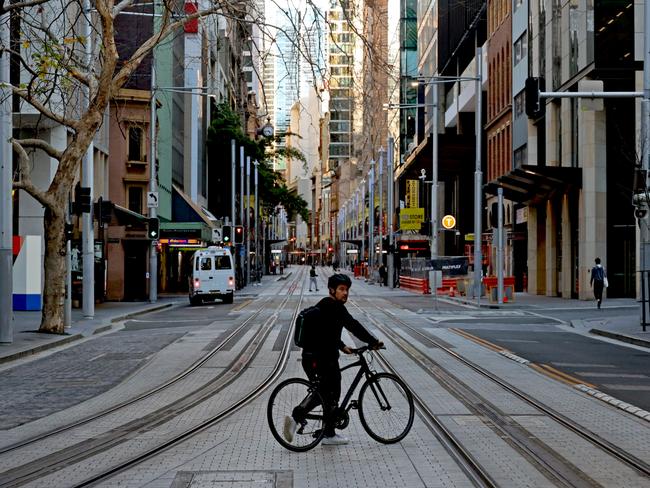 Economy back in recession: CBA