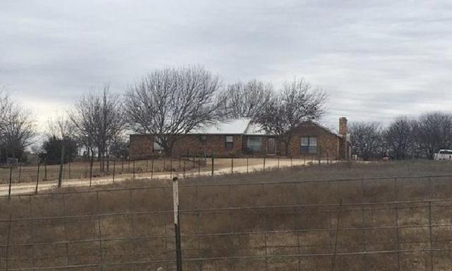 The farmhouse in Rio Vista, Texas where the Turpins previously lived and strange vents were found in the closet of the master bedroom. Picture: NBCTV.Source:Supplied