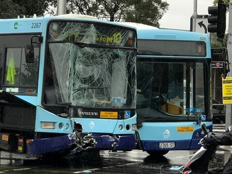 Nine News Sydney@9NewsSydA bus crash is causing significant delays on Anzac Parade and High St, Kensington. All southbound lanes of Anzac Parade are CLOSED.