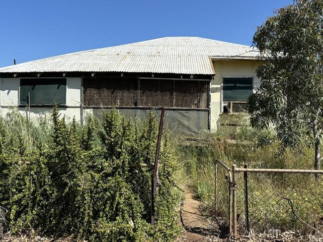 A derelict home in Morawa, WA, has sold for a record low price of $2000. Picture: Realestate.com.au