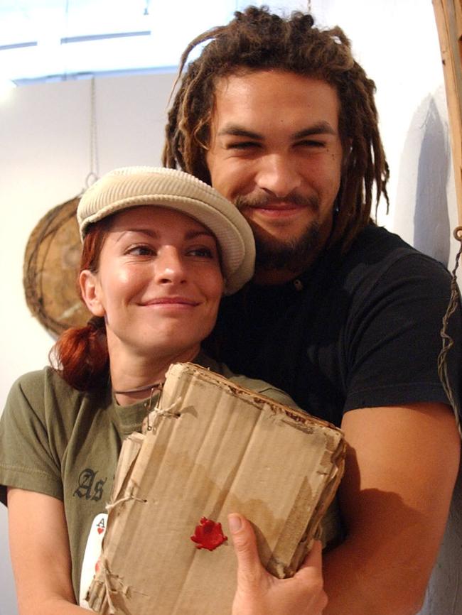 Simmone with ex-fiance Jason Momoa in 2003.