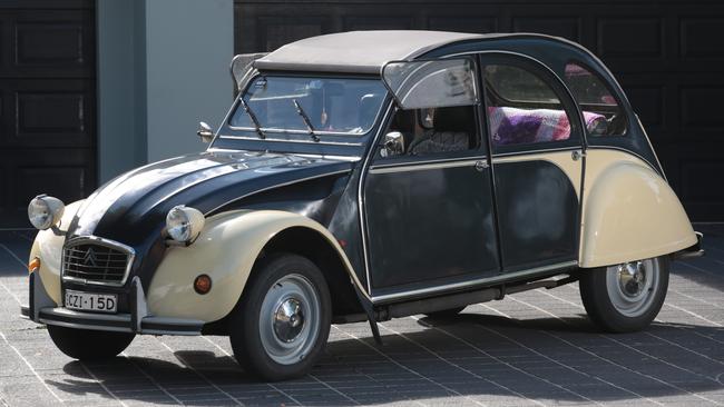 Nicky Weynen’s Citroen 2CV convertible is called Dolly. Picture: Robert Pozo