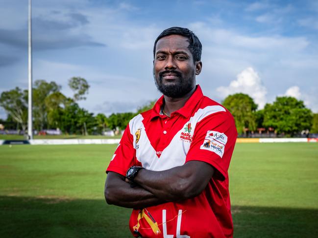 Waratah playing coach Udara Weerasinghe was injured while attempting to take a catch at Gardens Oval. Picture: Patch Clapp