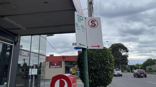 Liz Moh is pushing for parking restrictions to be changed along Canterbury Rd Blackburn South, where one hour restrictions are in place along one side of the road until 10pm.