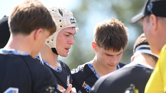 Connor Quinn, middle, and Campbell Rolfe were both outstanding for Iona. Picture, John Gass