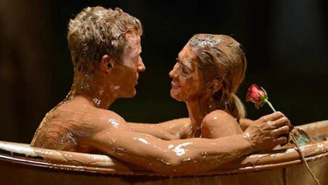 It’s not the first time Richie and Alex have publicly got down and dirty. Picture: Network Ten