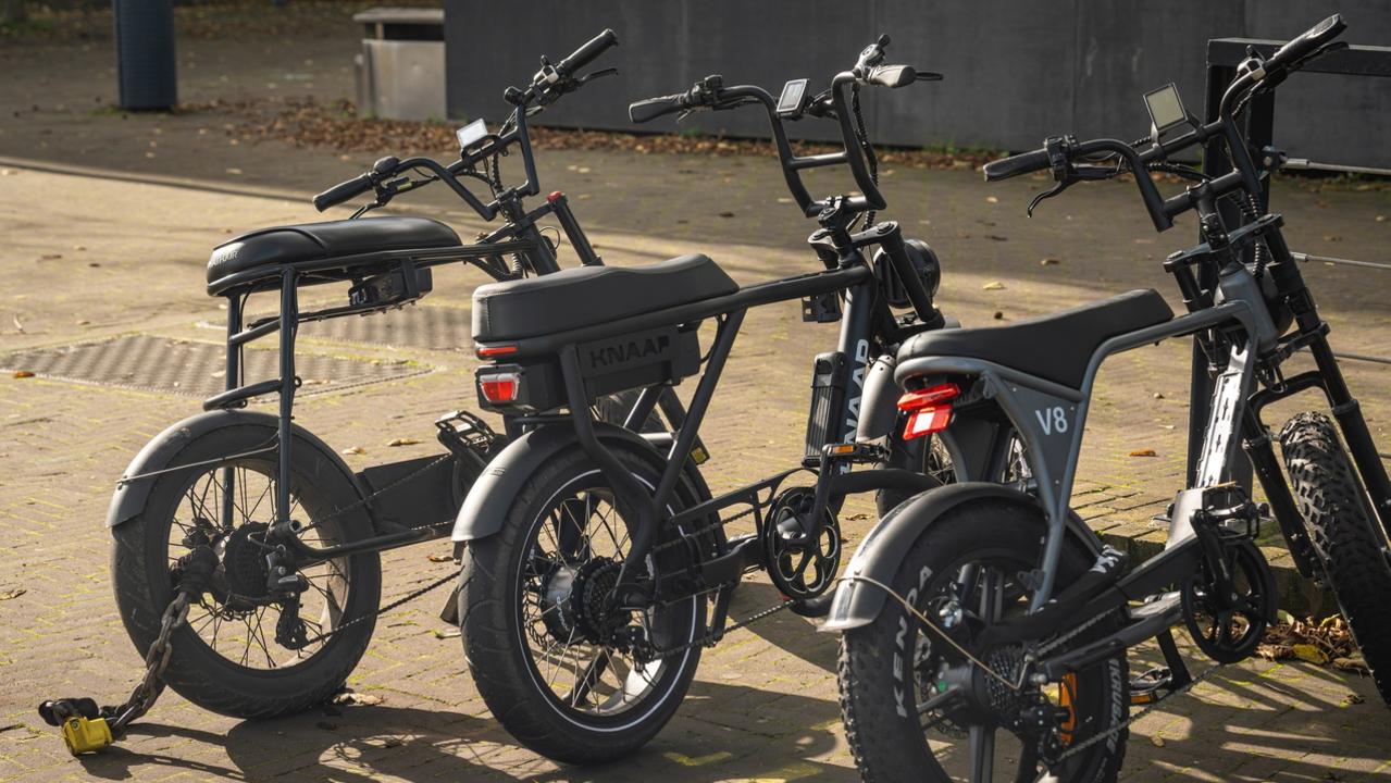 E-bikes could be ridden on footpaths up to 15km/hr if the recommendations of a new parliamentary inquiry are agreed to.