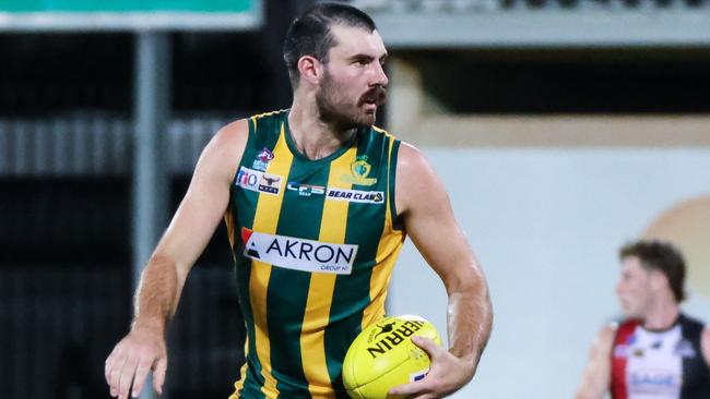 Kyle Winter-Irving, playing in the NTFL, has joined Myrtleford. Picture: Celina Whan / AFLNT Media