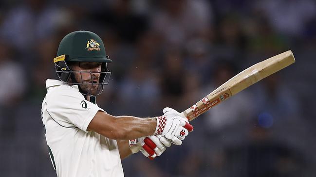 PERTH, AUSTRALIA - DECEMBER 14: Joe Burns of Australia bats during day three of the First Test match in the series between Australia and New Zealand at Optus Stadium on December 14, 2019 in Perth, Australia. (Photo by Ryan Pierse/Getty Images)