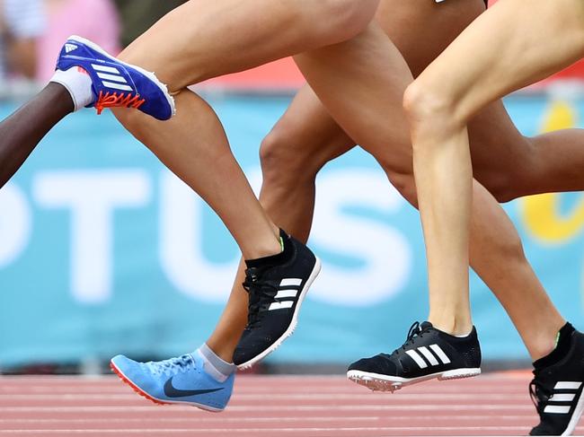 Georgia Griffith of Australia during the Women's 800m heat on day eight of competition of the XXI Commonwealth Games in Carrara Stadium, on the Gold Coast, Australia, Thursday, April 12, 2018. (AAP Image/Dean Lewins) NO ARCHIVING, EDITORIAL USE ONLY