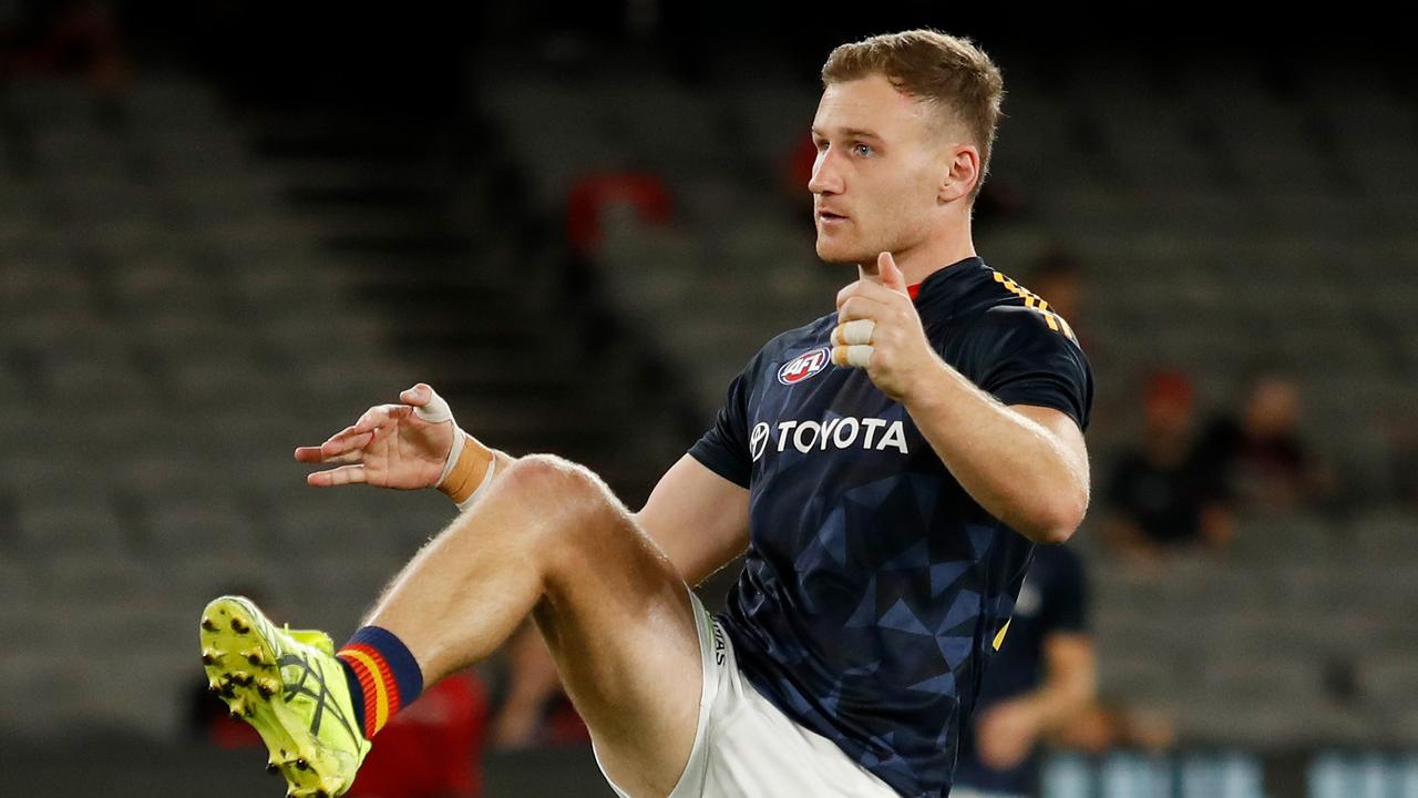 Rory Laird is the ninth-ranked midfielder in KFC SuperCoach after 10 rounds – get ready for a surge up those rankings in the back half of the year. Picture: Dylan Burns/AFL Photos via Getty Images