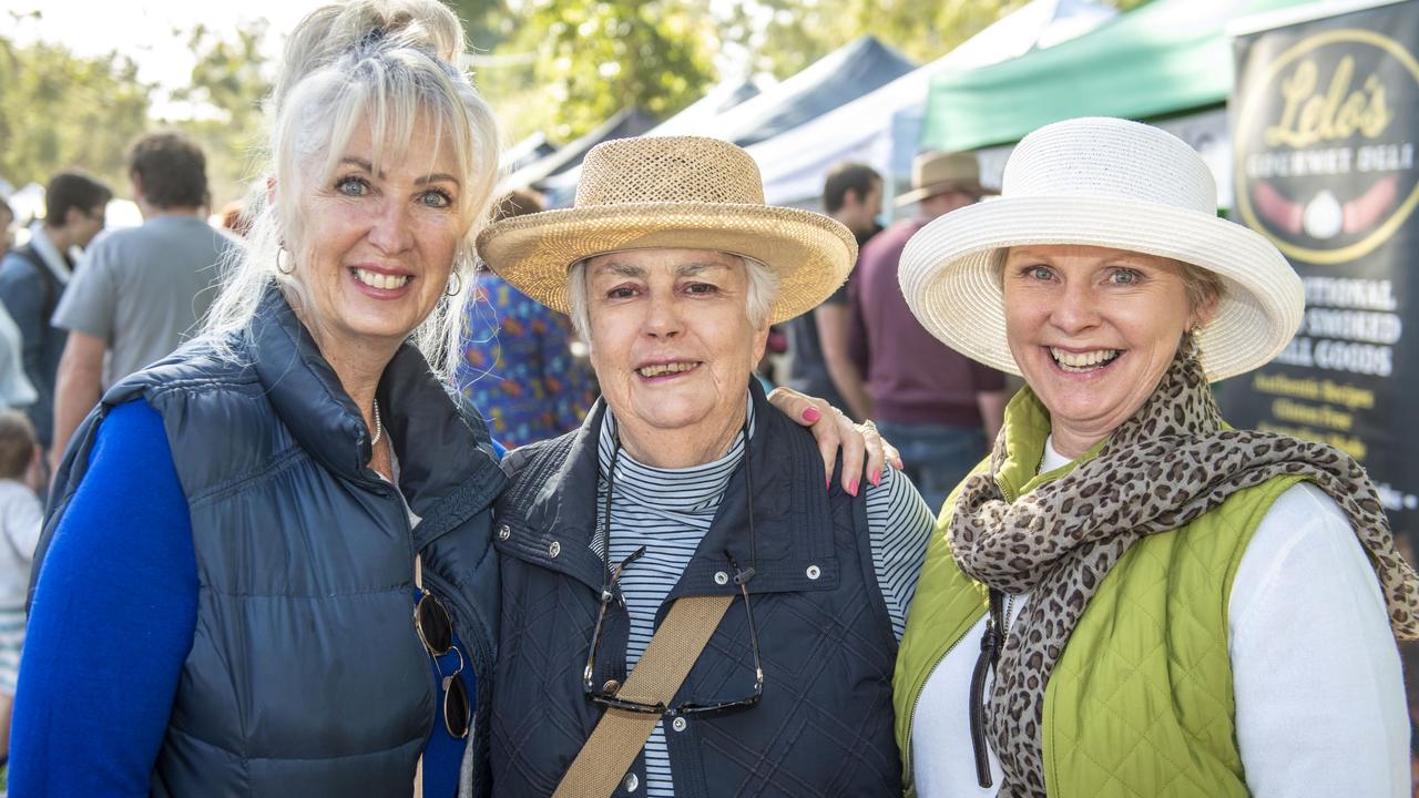 (from left) Heather Christie, Kathleen Duff and Sonja McNaulty at the Hampton food festival. Sunday, June 26, 2022. Picture: Nev Madsen.