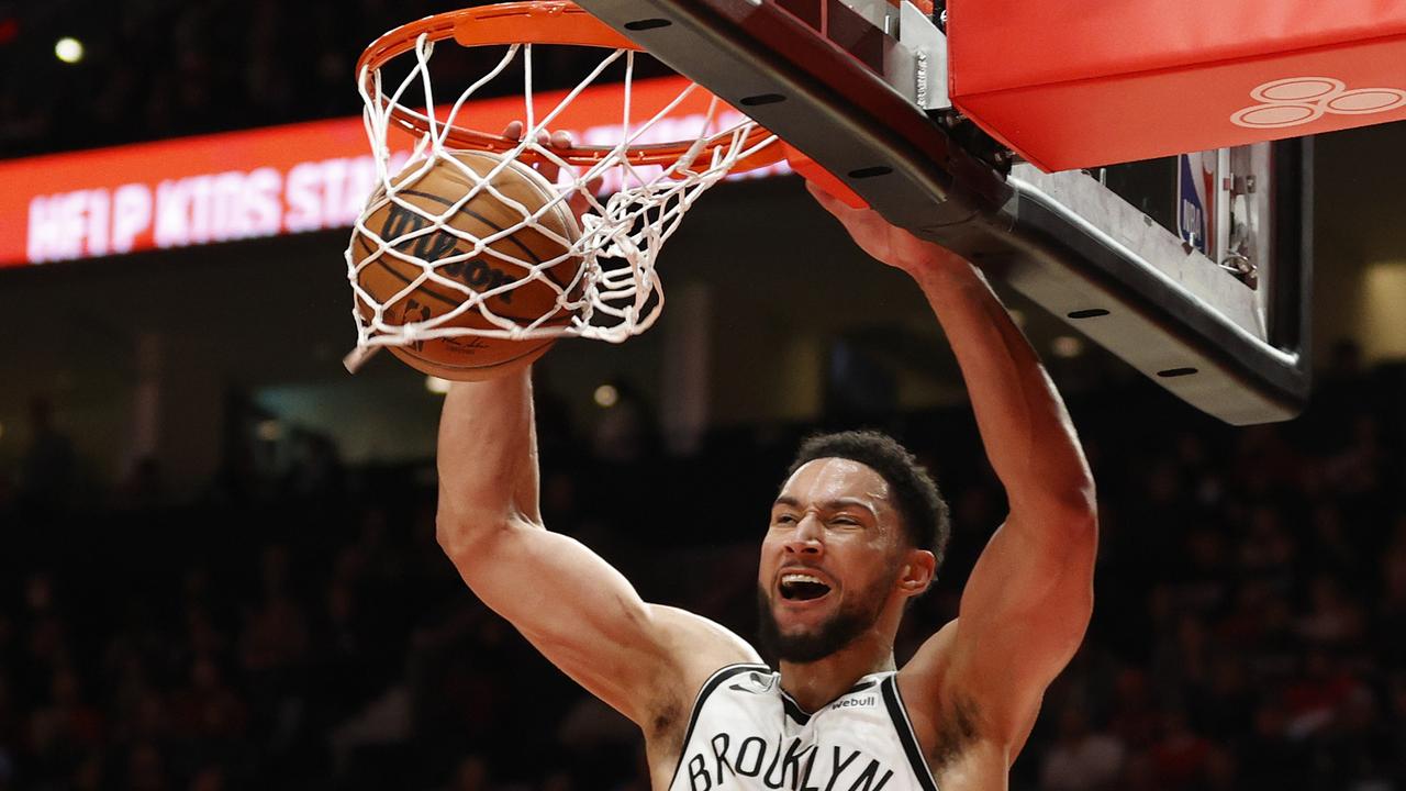 Royce O'Neale shows off versatility after starting again for Nets