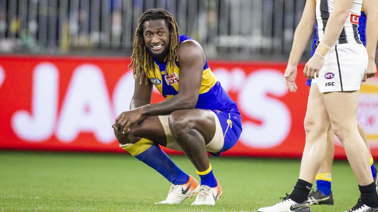 West Coast star Nic Naitanui has suffered another injury. (AAP Image/Tony McDonough)