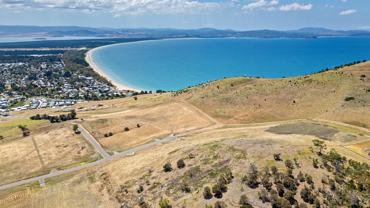 Seven Mile Beach land tipped to sell out