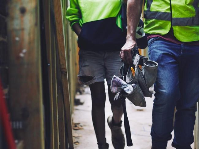 Decline in construction apprenticeships flags concern for housing crisis 