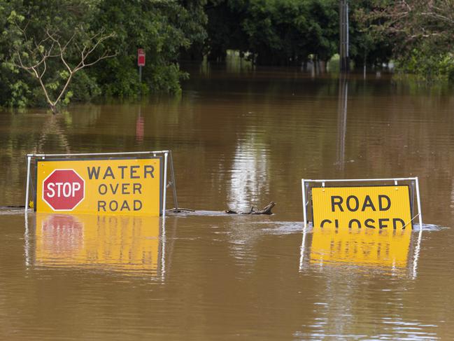 More severe thunderstorms on the way as flooding blocks major hwy