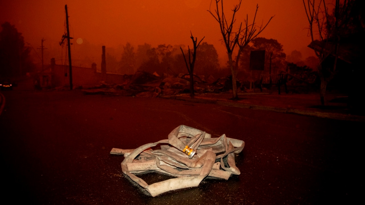 Father and son Cobargo bushfire death 'is an absolute tragedy'