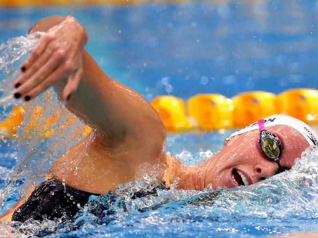 Swimming: young gun Emma McKeon eyes off national record in 200m ...