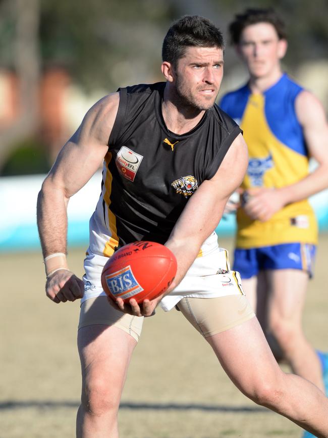 Kris Pendlebury playing with Balwyn. Picture: Chris Eastman