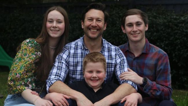 Dr Sam Hay with his three children. Image: Instagram 