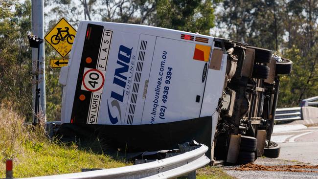 A horror bus crash in the Hunter Valley over night has claimed 10 lives with many more in hospital. Picture: NCA NewsWire / David Swift