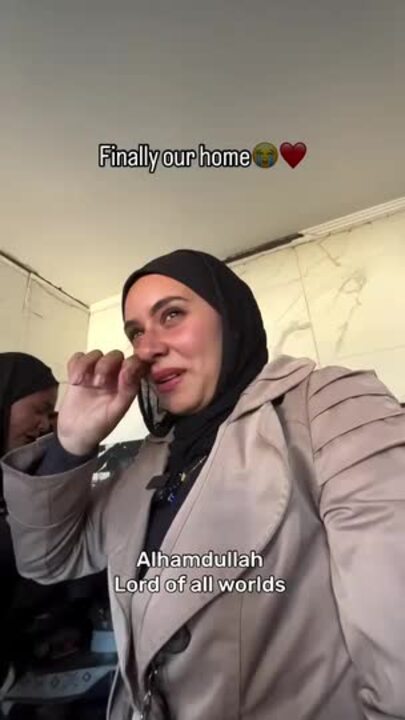 Palestinian Woman Cries Tears of Joy as She Finds Home in Gaza Still Standing