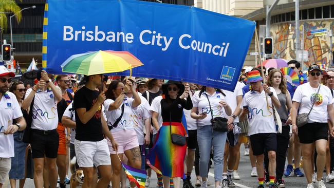 Many wore rainbow colours during the Yes rally. Picture: NCA NewsWire/Tertius Pickard